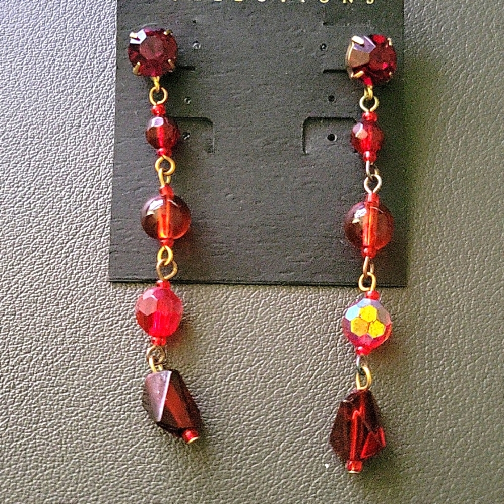 Francesca red dangle earrings